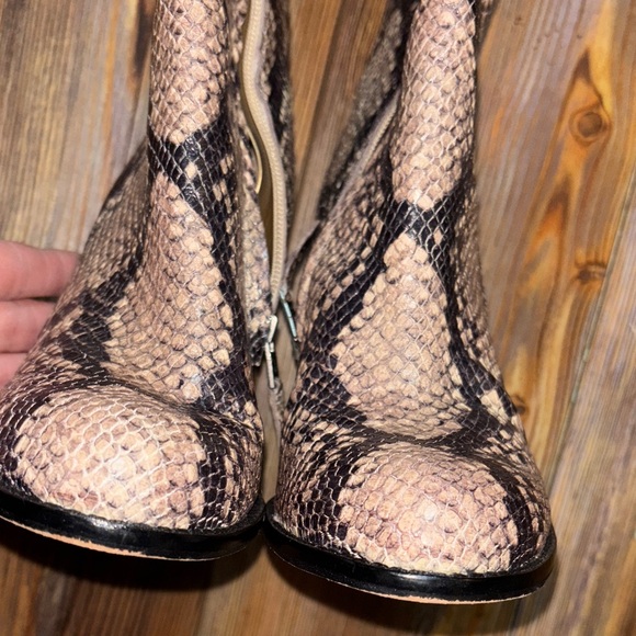 Sam Edelman Rylan Boots Snake skin Heeled Boots sold at Anthropologie 8.5 - Picture 8 of 8